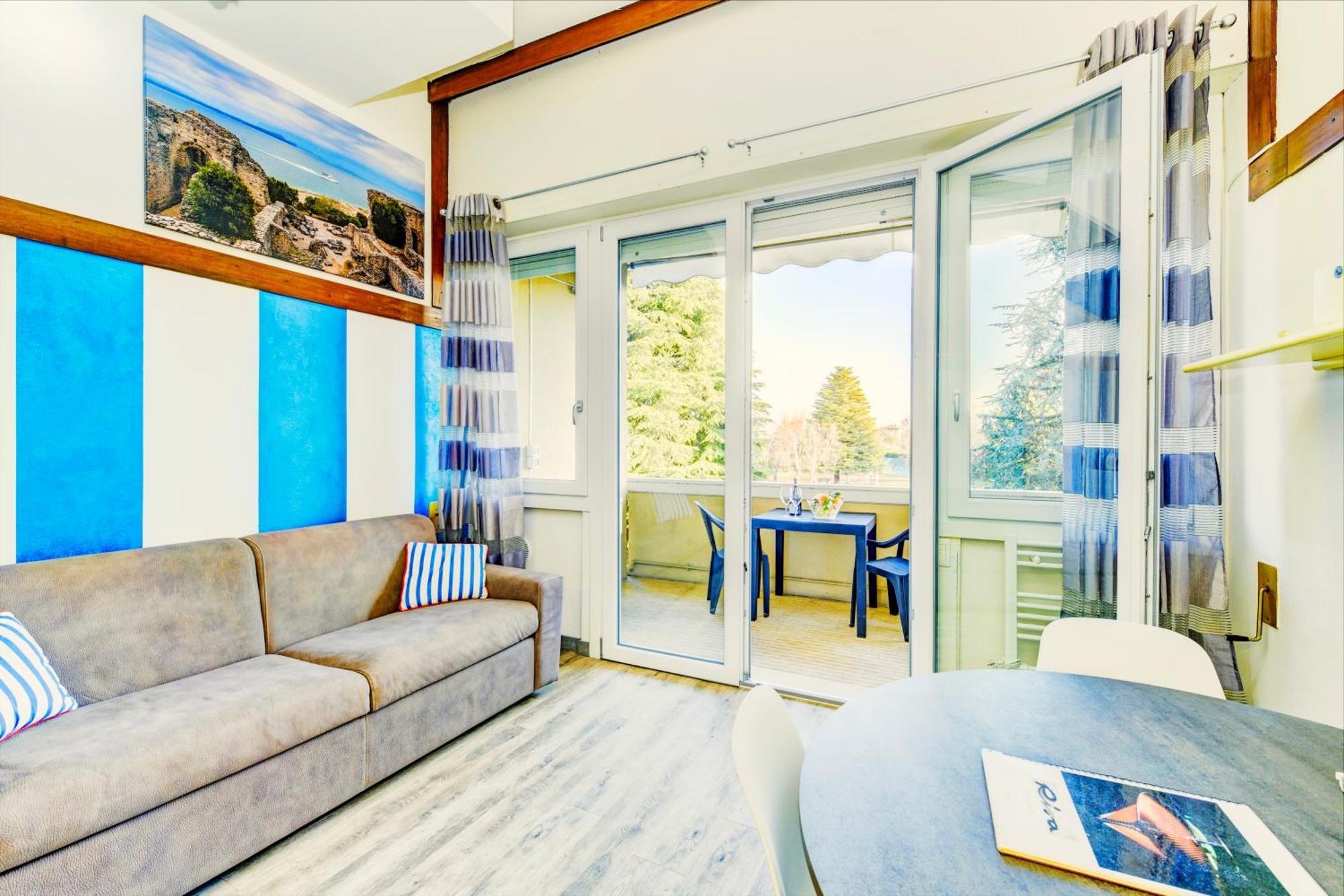 The Riva Apartment Sirmione Exterior foto