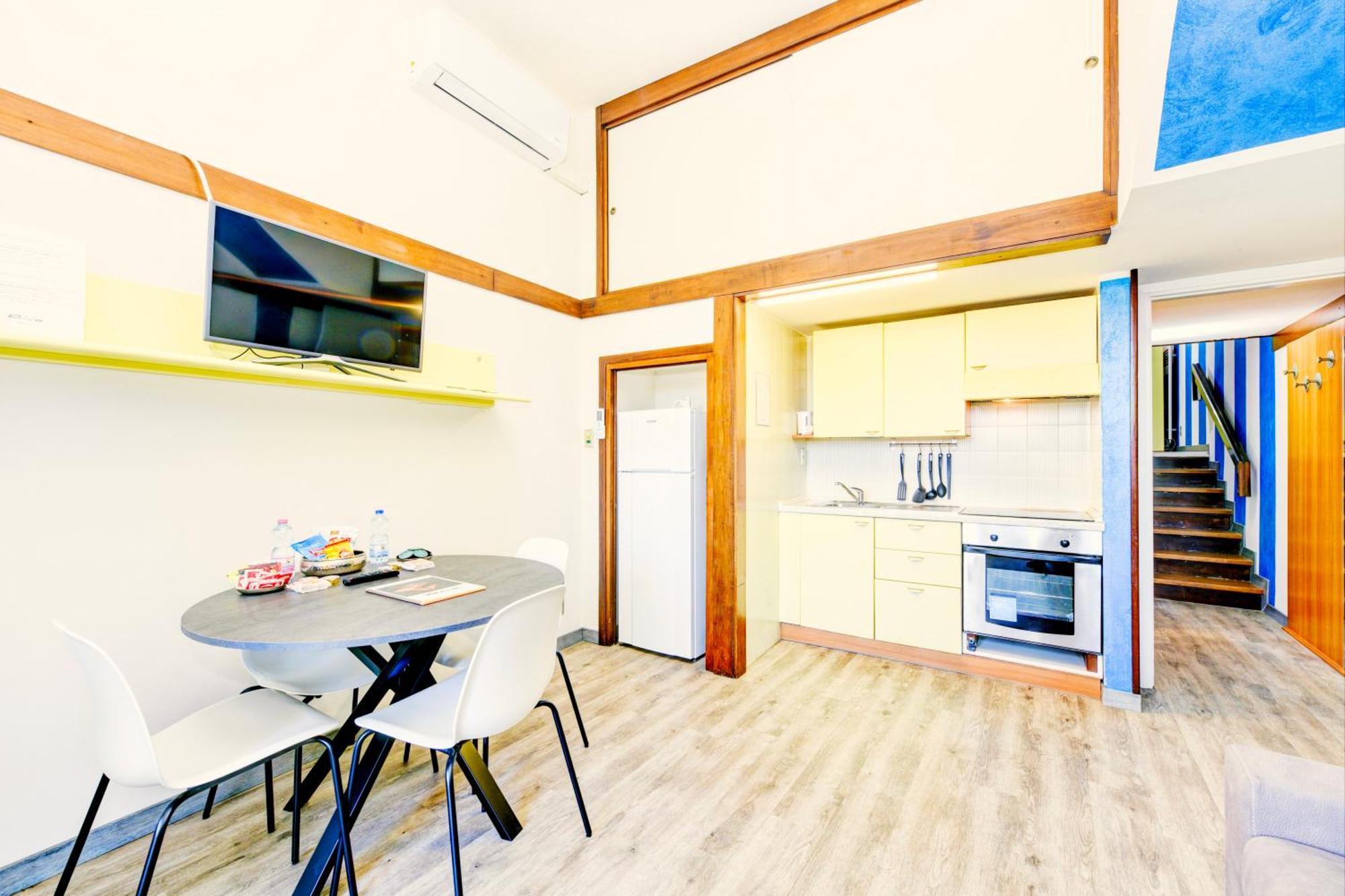 The Riva Apartment Sirmione Exterior foto